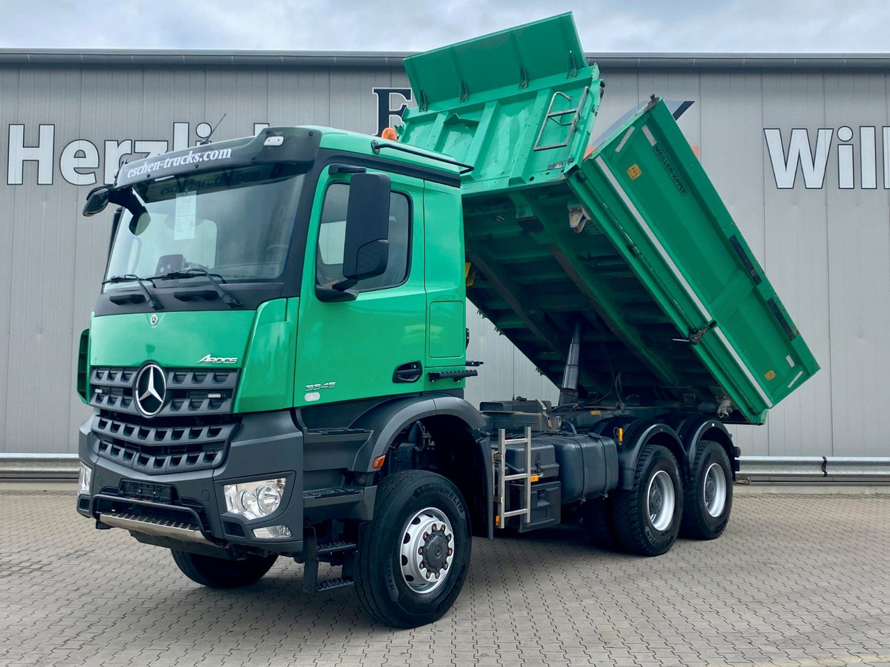 Mercedes-Benz Arocs 3345 6x6 | MEILLER*Bordmatik*Blatt*AHK+Oel - Самосвал: фото 1 Mercedes-Benz Arocs 3345 6x6 | MEILLER*Bordmatik*Blatt*AHK+Oel - Самосвал: фото 1