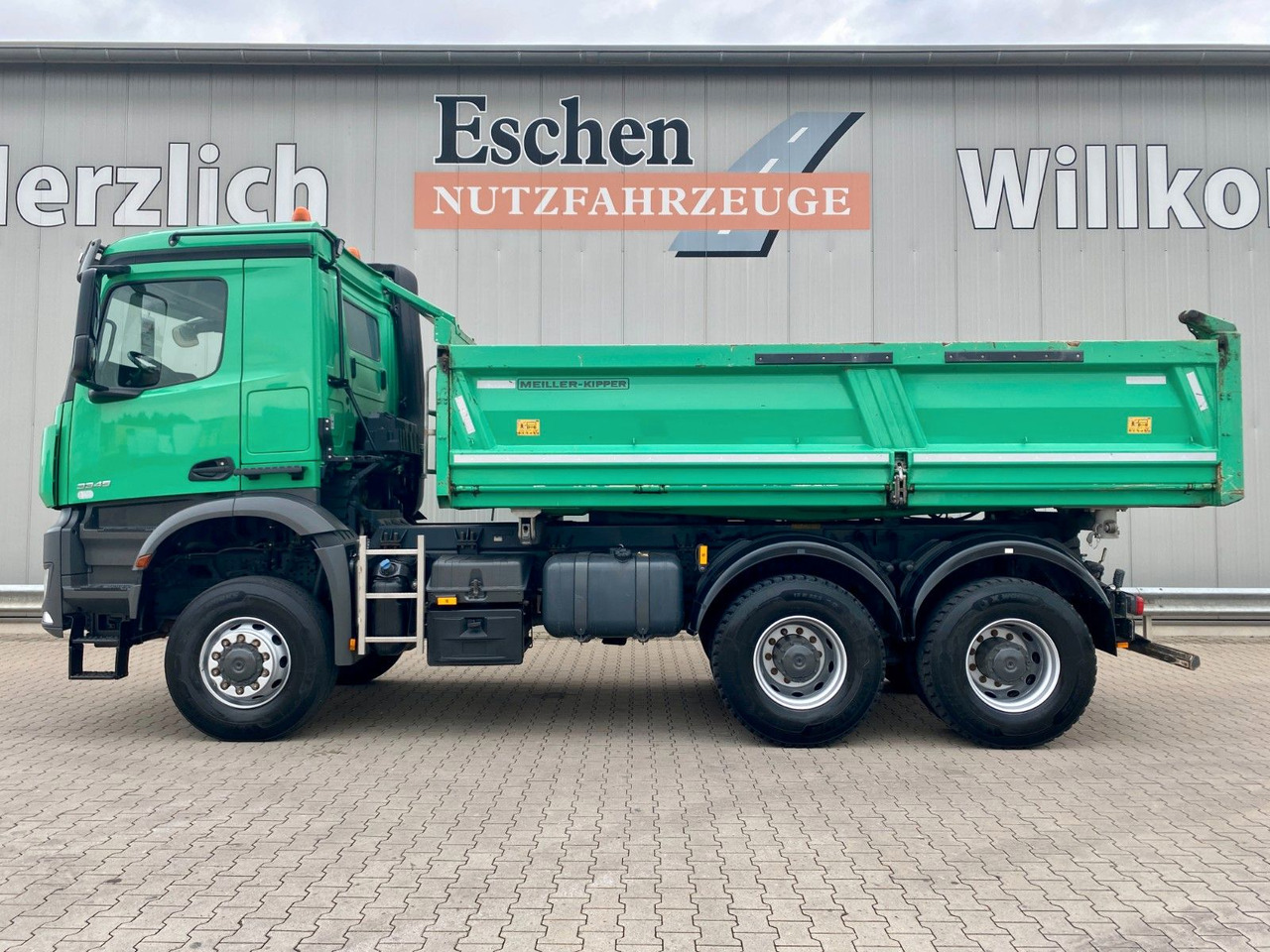 Mercedes-Benz Arocs 3345 6x6 | MEILLER*Bordmatik*Blatt*AHK+Oel - Самосвал: фото 3 Mercedes-Benz Arocs 3345 6x6 | MEILLER*Bordmatik*Blatt*AHK+Oel - Самосвал: фото 3