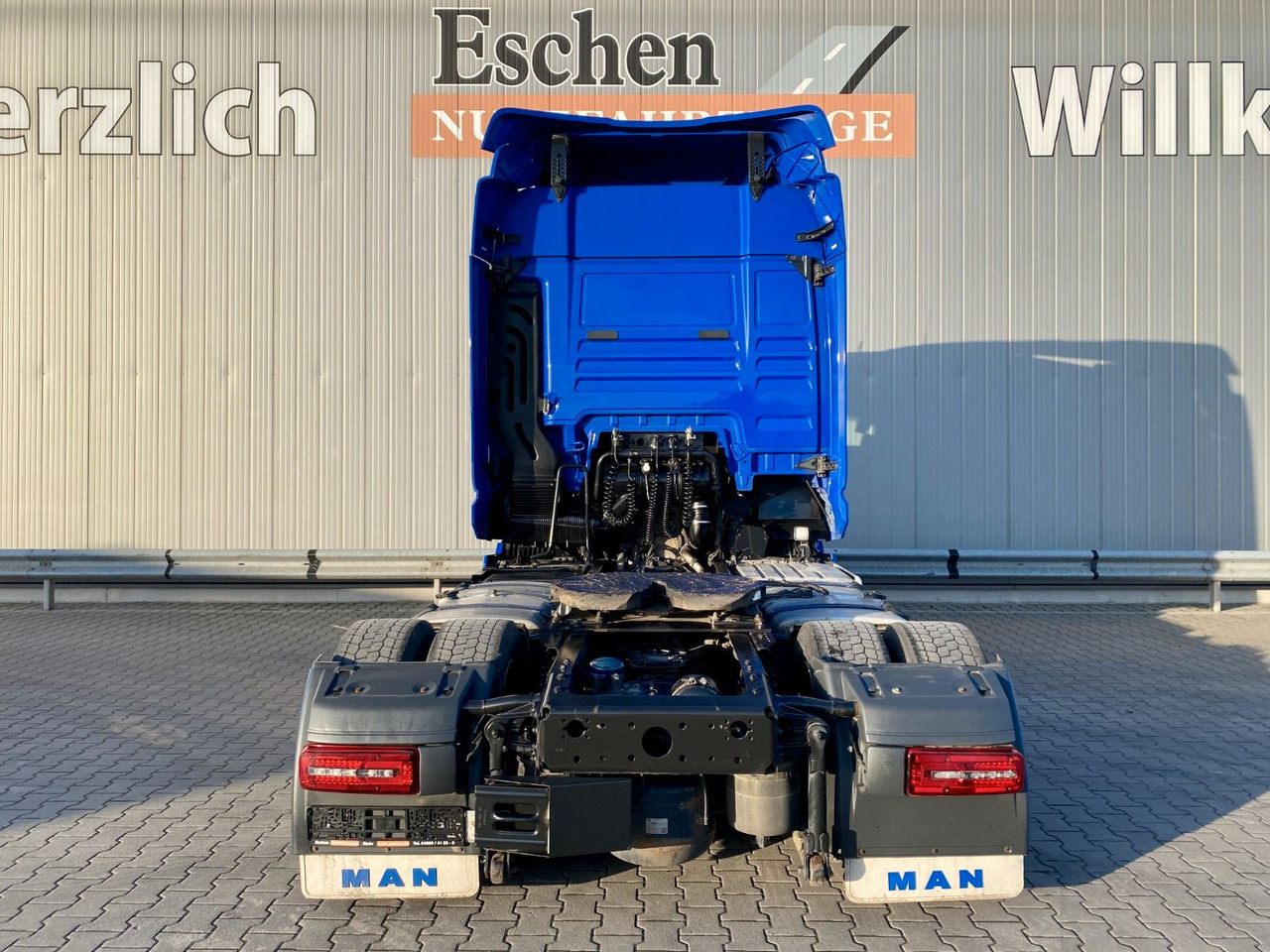 MAN TGX 18.510 |TG3*GM-Kabine*Retarder*ACC*Navi*1.Hd - Тягач: фото 4 MAN TGX 18.510 |TG3*GM-Kabine*Retarder*ACC*Navi*1.Hd - Тягач: фото 4