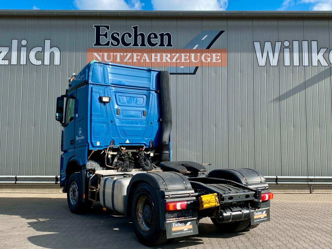 Mercedes-Benz 1851 Arocs LS | 2x Hydraulik*Reifen:70%*1.Hd*AC - Тягач: фото 3 Mercedes-Benz 1851 Arocs LS | 2x Hydraulik*Reifen:70%*1.Hd*AC - Тягач: фото 3