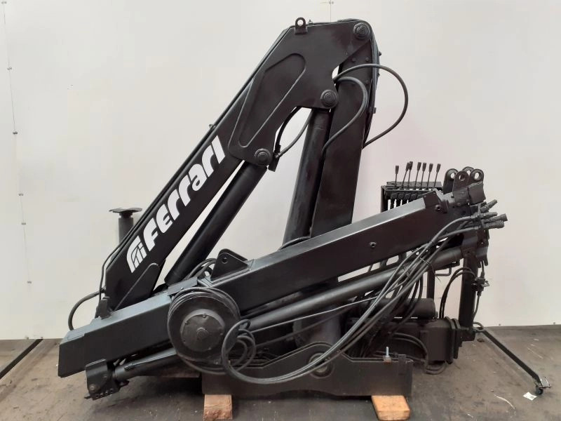 Grúa Ferrari F708 - Кран-манипулятор для Грузовиков: фото 3 Grúa Ferrari F708 - Кран-манипулятор для Грузовиков: фото 3