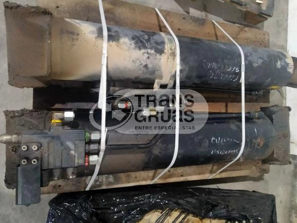 Grúa HIAB 225 E7 solo para recambios - Кран-манипулятор: фото 4 Grúa HIAB 225 E7 solo para recambios - Кран-манипулятор: фото 4