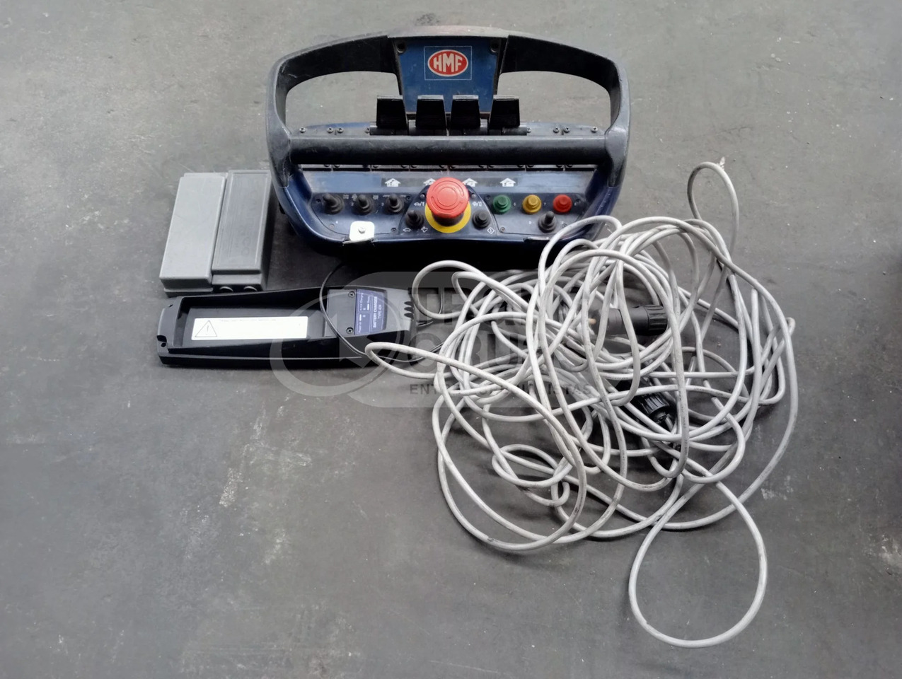 Grúa hidráulica HMF 3000 K6 - Кран-манипулятор: фото 3 Grúa hidráulica HMF 3000 K6 - Кран-манипулятор: фото 3