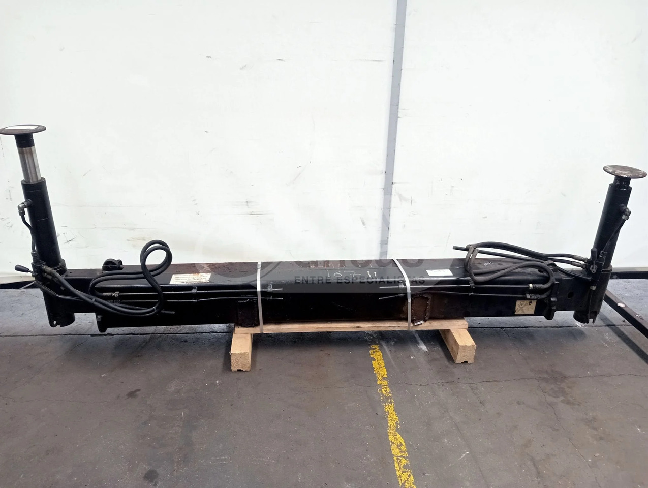Estabilizador extensible manual a 4.400 mm - Навесное оборудование для Кранов: фото 1 Estabilizador extensible manual a 4.400 mm - Навесное оборудование для Кранов: фото 1