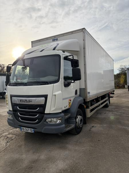 DAF LF 210 - Грузовик с закрытым кузовом: фото 2 DAF LF 210 - Грузовик с закрытым кузовом: фото 2