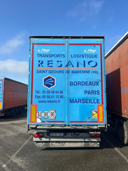 Fliegl - Тентованный полуприцеп: фото 2 Fliegl - Тентованный полуприцеп: фото 2