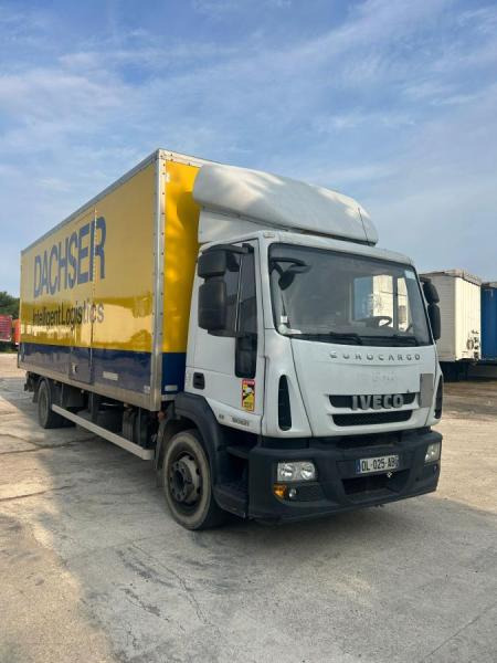 Iveco Eurocargo ML160E - Грузовик с закрытым кузовом: фото 1 Iveco Eurocargo ML160E - Грузовик с закрытым кузовом: фото 1
