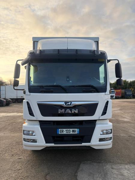 MAN TGM 18.290 - Тентованный грузовик: фото 3 MAN TGM 18.290 - Тентованный грузовик: фото 3