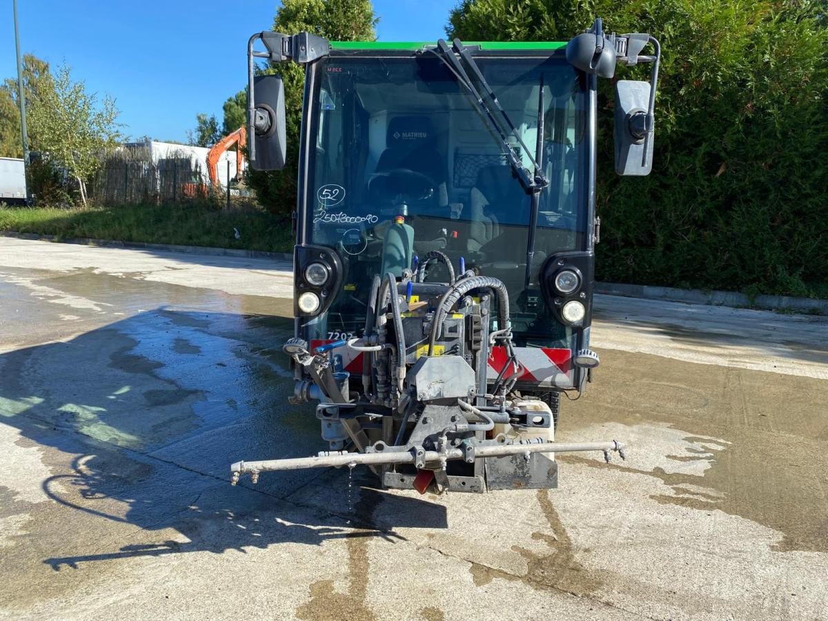 Mathieu Azura MC210 - Подметально-уборочная машина: фото 4 Mathieu Azura MC210 - Подметально-уборочная машина: фото 4