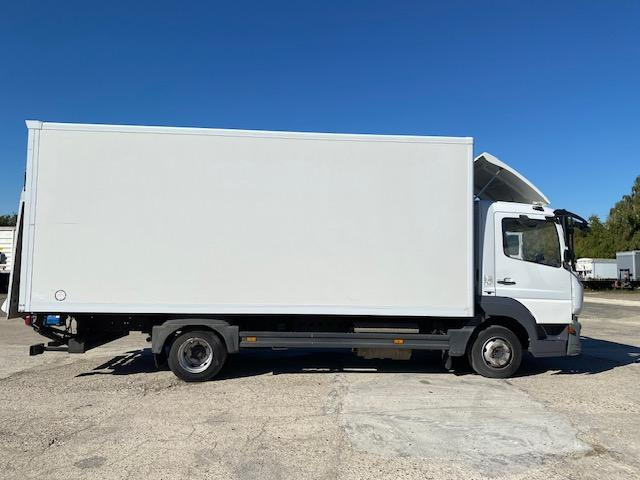 Mercedes Atego 816 - Грузовик с закрытым кузовом: фото 2 Mercedes Atego 816 - Грузовик с закрытым кузовом: фото 2