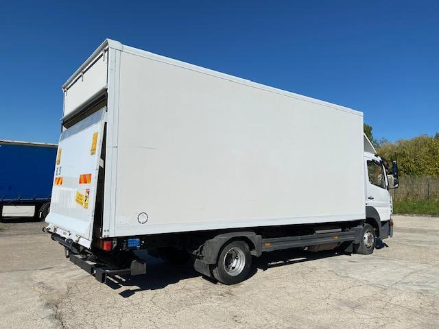 Mercedes Atego 816 - Грузовик с закрытым кузовом: фото 3 Mercedes Atego 816 - Грузовик с закрытым кузовом: фото 3