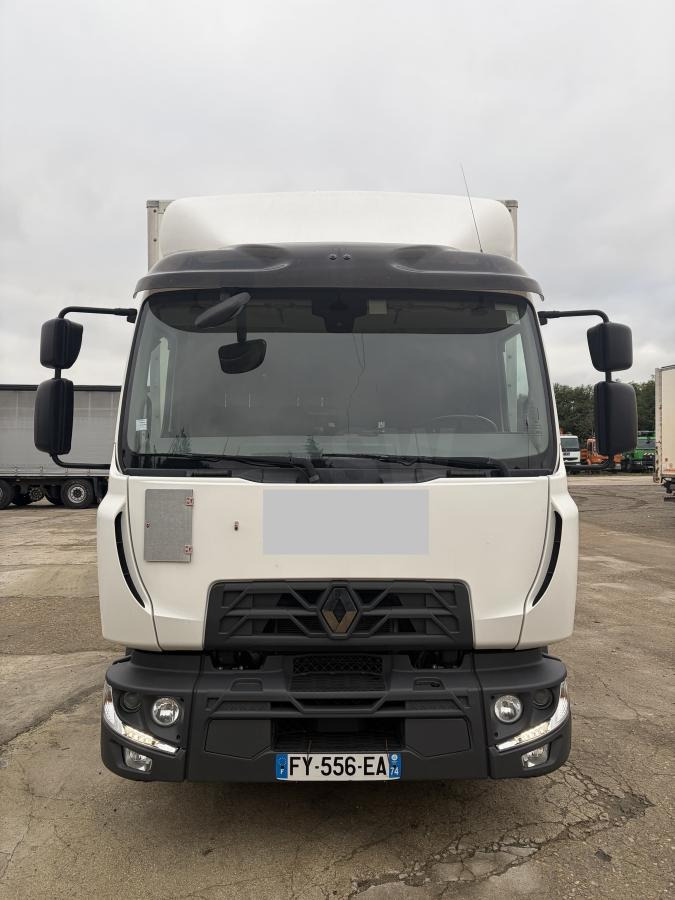 Renault D-Series 240.12 - Грузовик с закрытым кузовом: фото 2 Renault D-Series 240.12 - Грузовик с закрытым кузовом: фото 2