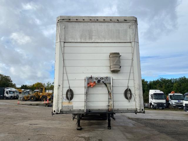 Schmitz Cargobull - Тентованный полуприцеп: фото 4 Schmitz Cargobull - Тентованный полуприцеп: фото 4