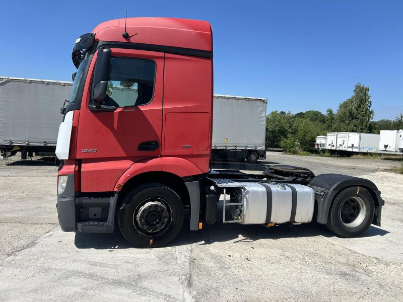 Mercedes Actros 1845 - Тягач: фото 3 Mercedes Actros 1845 - Тягач: фото 3