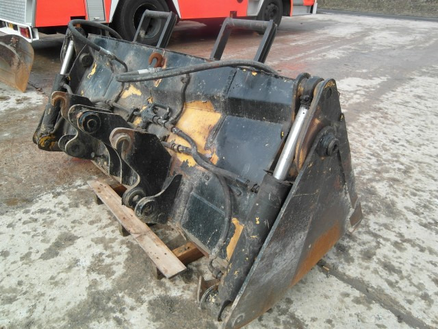 4 in 1 Schaufel (Klappschaufel) - Ковш для погрузчика: фото 3 4 in 1 Schaufel (Klappschaufel) - Ковш для погрузчика: фото 3