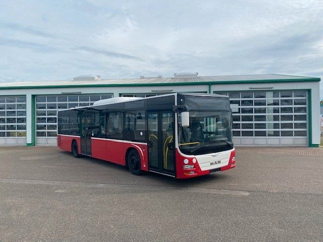 MAN A 21 Lions City KLIMA EURO 6 ZF EcoLife 2x - Городской автобус: фото 1 MAN A 21 Lions City KLIMA EURO 6 ZF EcoLife 2x - Городской автобус: фото 1