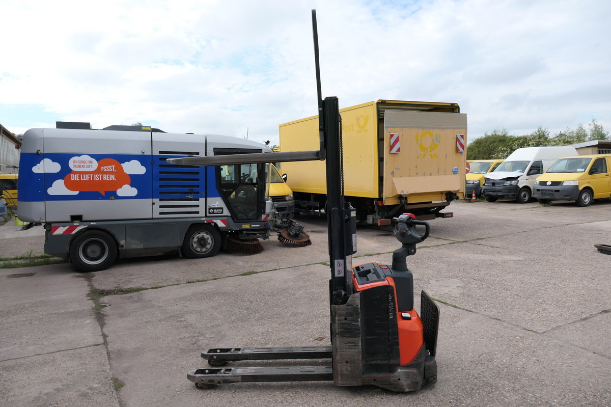 BT SWE 200D Batterie 28/2023 - Тележка: фото 2 BT SWE 200D Batterie 28/2023 - Тележка: фото 2