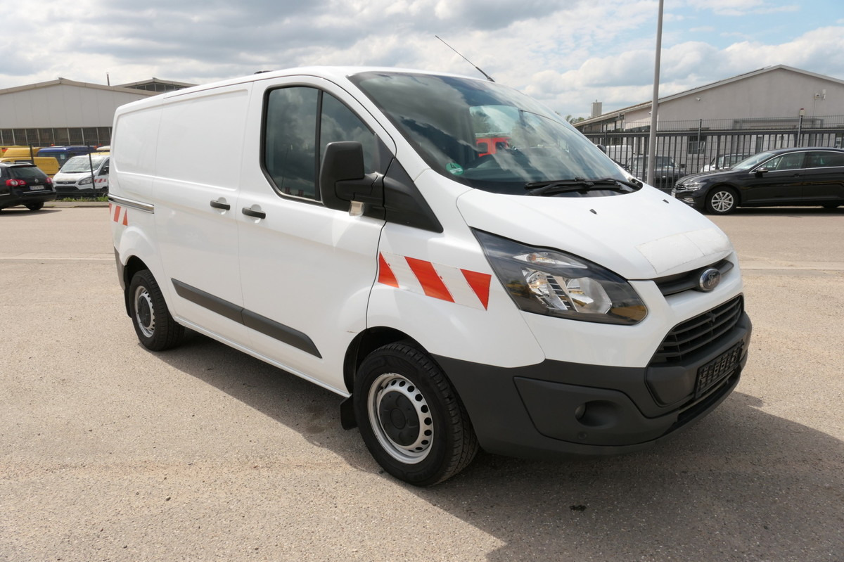 FORD Transit Custom 290 2.0 TDCi - Легковой фургон: фото 3 FORD Transit Custom 290 2.0 TDCi - Легковой фургон: фото 3