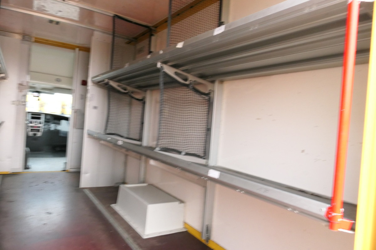 Фургон с закрытым кузовом IVECO Daily 35 S11 C30C AUTOMATIK KAMERA MAXI Regale L: фото 7 Фургон с закрытым кузовом IVECO Daily 35 S11 C30C AUTOMATIK KAMERA MAXI Regale L: фото 7