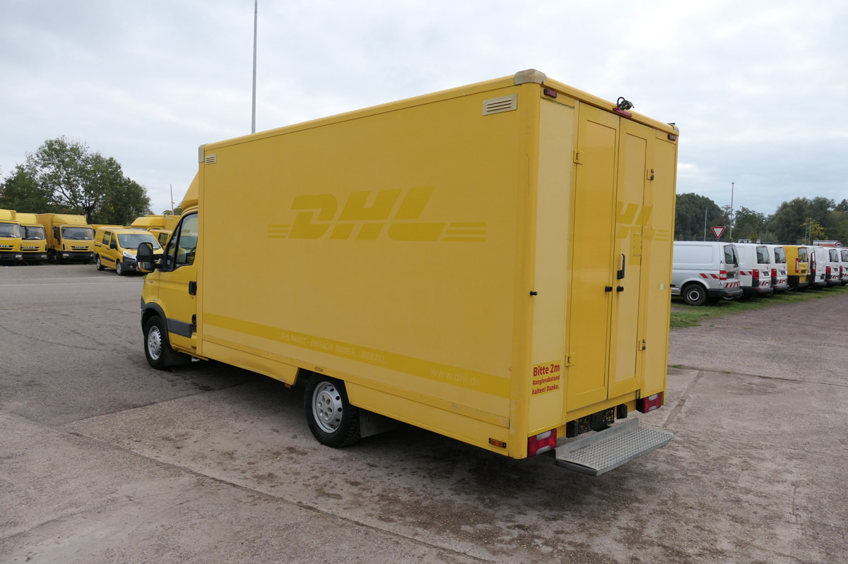 IVECO Daily 35 S11 C30C AUTOMATIK KAMERA Regale LUFT D - Фургон с закрытым кузовом: фото 4 IVECO Daily 35 S11 C30C AUTOMATIK KAMERA Regale LUFT D - Фургон с закрытым кузовом: фото 4
