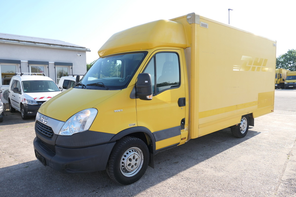 IVECO Daily 35 S11 C30C AUTOMATIK KAMERA Regale LUFT D - Фургон с закрытым кузовом: фото 2 IVECO Daily 35 S11 C30C AUTOMATIK KAMERA Regale LUFT D - Фургон с закрытым кузовом: фото 2
