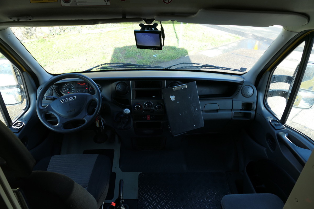 Фургон с закрытым кузовом IVECO Daily 35 S11 C30C AUTOMATIK KAMERA Regale LUFT D: фото 6