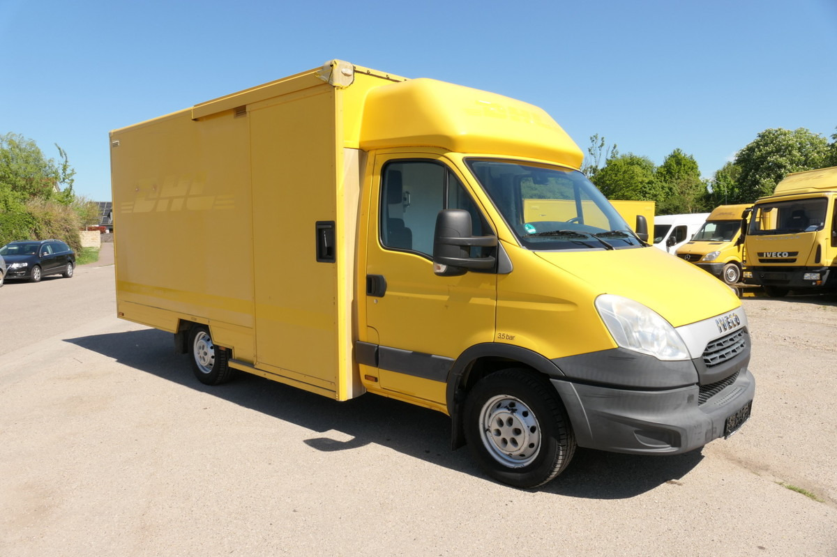 IVECO Daily 35 S11 C30C AUTOMATIK KAMERA Regale LUFT D - Фургон с закрытым кузовом: фото 2 IVECO Daily 35 S11 C30C AUTOMATIK KAMERA Regale LUFT D - Фургон с закрытым кузовом: фото 2