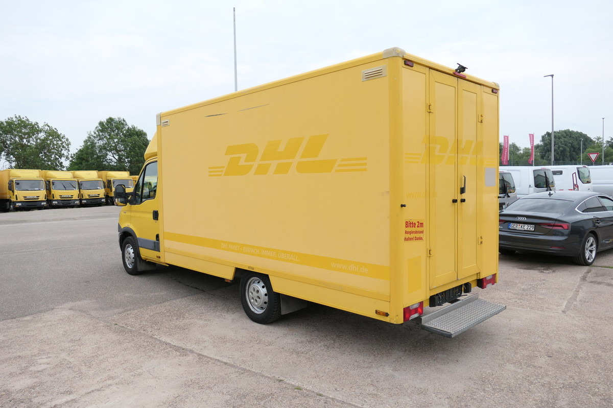 IVECO Daily 35 S11 C30C AUTOMATIK KAMERA Regale LUFT D - Фургон с закрытым кузовом: фото 4 IVECO Daily 35 S11 C30C AUTOMATIK KAMERA Regale LUFT D - Фургон с закрытым кузовом: фото 4
