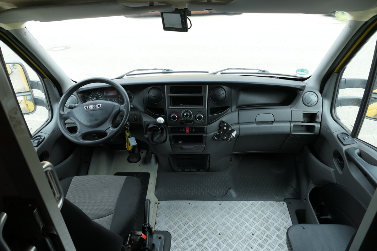 Фургон с закрытым кузовом IVECO Daily 35 S11 C30C AUTOMATIK KAMERA Regale LUFT D: фото 9