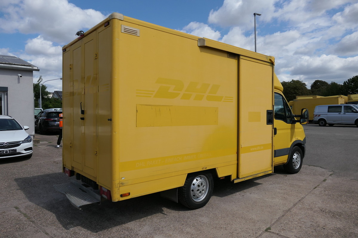 IVECO Daily 35 S11 C30C KURZ AUTOMATIK KAMERA Regale L - Фургон с закрытым кузовом: фото 3 IVECO Daily 35 S11 C30C KURZ AUTOMATIK KAMERA Regale L - Фургон с закрытым кузовом: фото 3