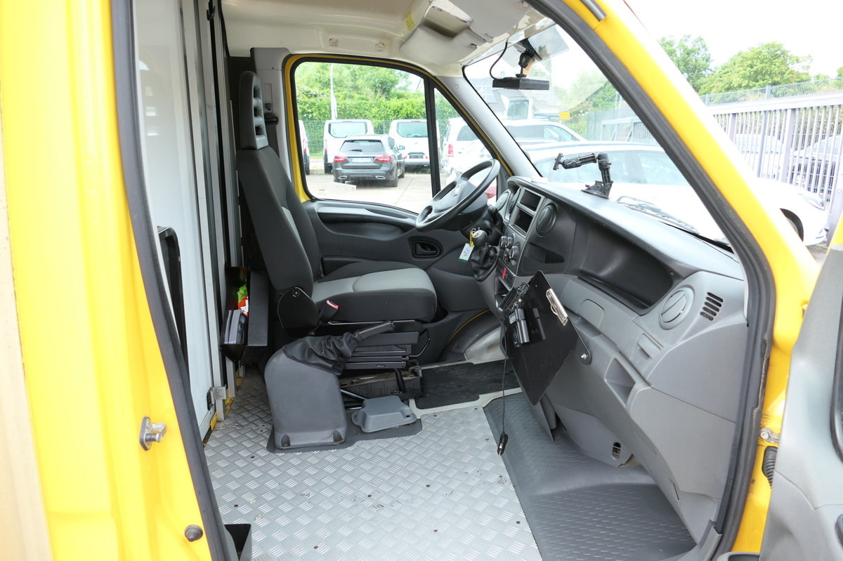 IVECO Daily 35 S11 C30C Kurz AUTOMATIK KAMERA Regale L - Фургон с закрытым кузовом: фото 5 IVECO Daily 35 S11 C30C Kurz AUTOMATIK KAMERA Regale L - Фургон с закрытым кузовом: фото 5