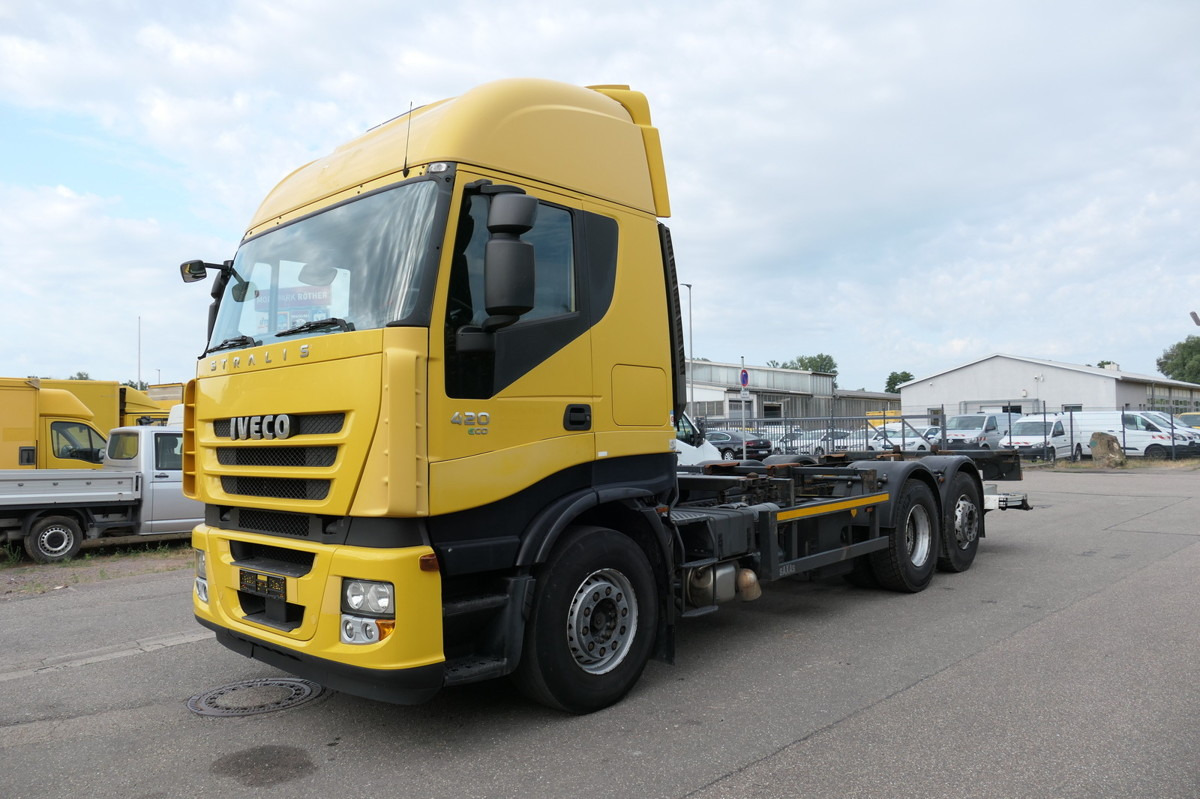 IVECO STRALIS AS 260 S42 Y/FS-CM ECO LBW AHK KLIMA INT - Грузовик-контейнеровоз/ Сменный кузов: фото 1 IVECO STRALIS AS 260 S42 Y/FS-CM ECO LBW AHK KLIMA INT - Грузовик-контейнеровоз/ Сменный кузов: фото 1