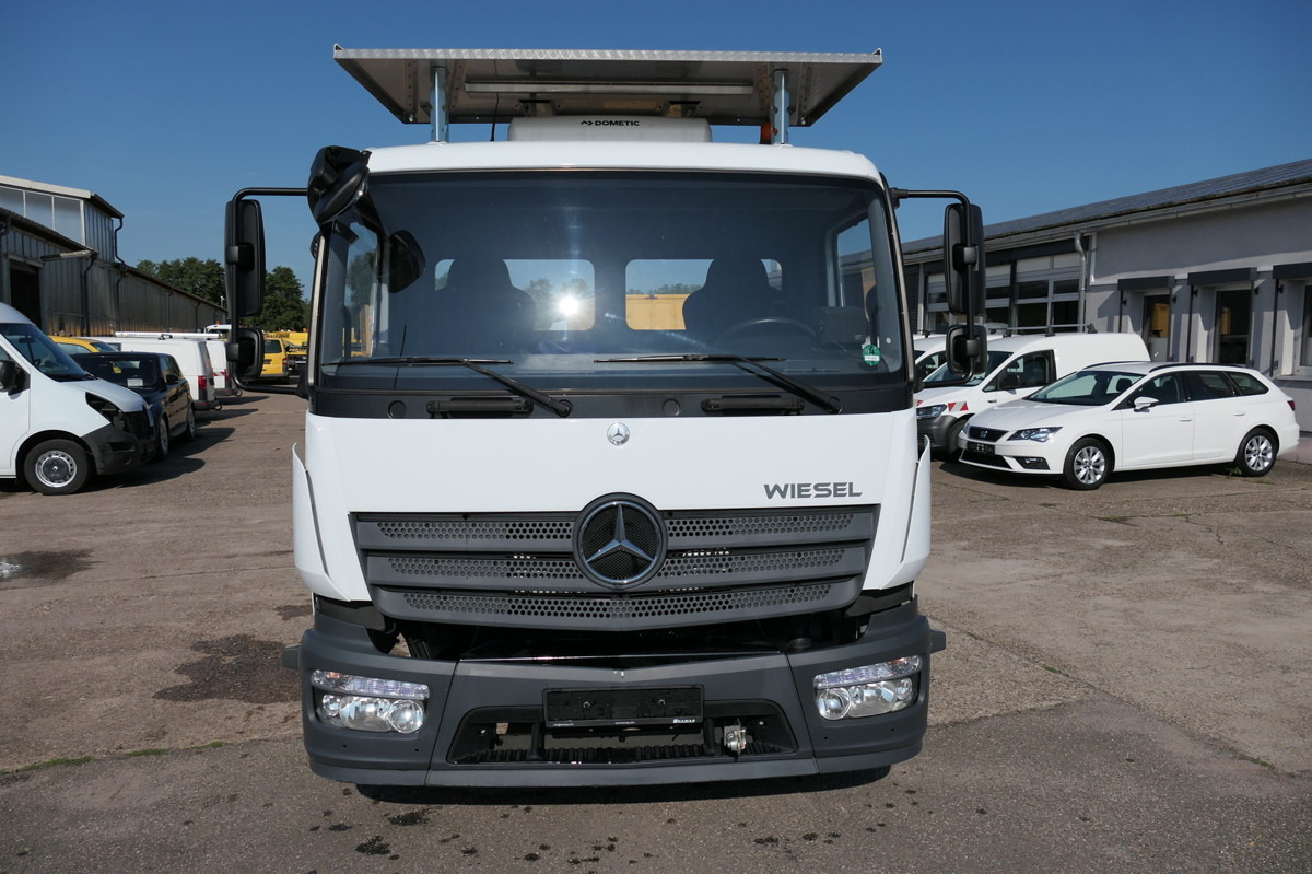 MERCEDES-BENZ Kamag Wiesel WBH 25 Wiesel Umsetzfahrzeug - Грузовик-контейнеровоз/ Сменный кузов: фото 2 MERCEDES-BENZ Kamag Wiesel WBH 25 Wiesel Umsetzfahrzeug - Грузовик-контейнеровоз/ Сменный кузов: фото 2