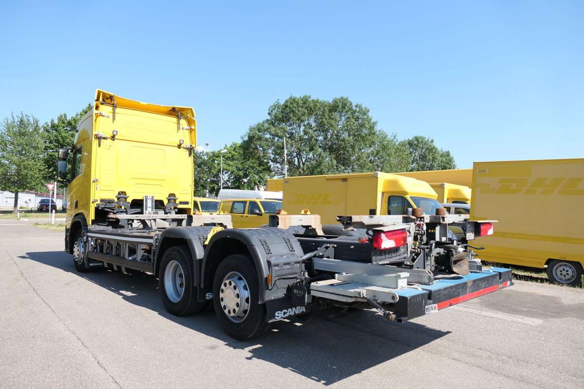 SCANIA R410 6X2 NG LBW KLIMA AHK - Грузовик-контейнеровоз/ Сменный кузов: фото 1 SCANIA R410 6X2 NG LBW KLIMA AHK - Грузовик-контейнеровоз/ Сменный кузов: фото 1