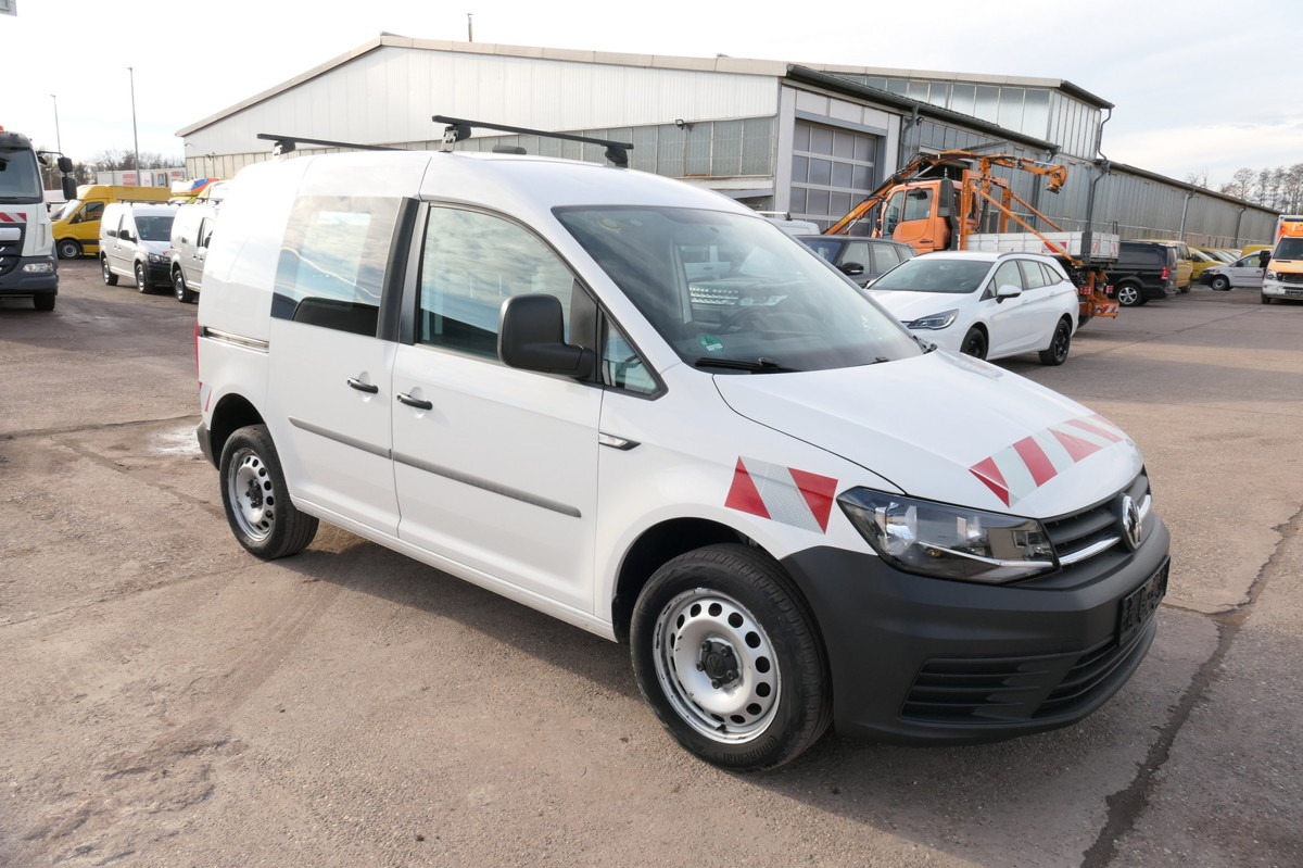 VW Caddy 2.0 TDI 4Motion Klima Werkstatteinbauten T - Легковой фургон: фото 3 VW Caddy 2.0 TDI 4Motion Klima Werkstatteinbauten T - Легковой фургон: фото 3