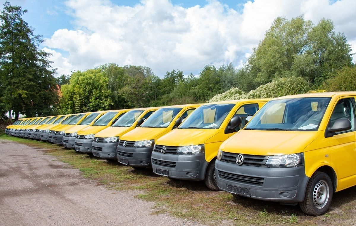 VW T5 Transporter 2.0 TDI 2xSCHIEBETÜR PARKTRONIK E - Легковой фургон: фото 1 VW T5 Transporter 2.0 TDI 2xSCHIEBETÜR PARKTRONIK E - Легковой фургон: фото 1