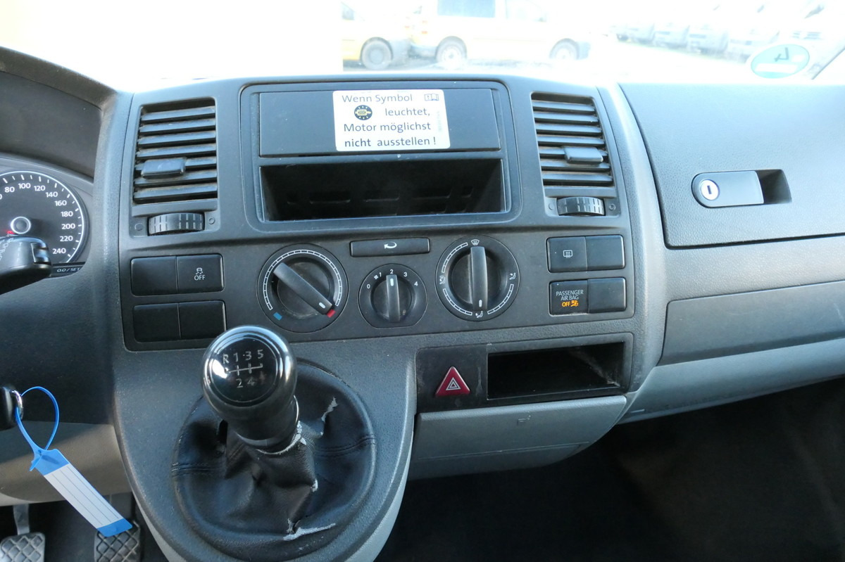 Легковой фургон VW T5 Transporter 2.0 TDI EURO-5 CoC 2xSCHIEBETÜR P: фото 13 Легковой фургон VW T5 Transporter 2.0 TDI EURO-5 CoC 2xSCHIEBETÜR P: фото 13