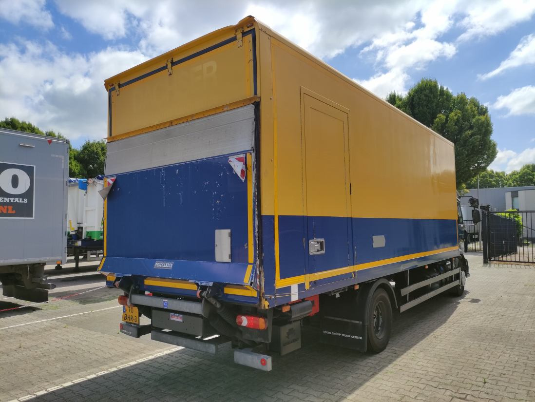 Renault D 14 240 4X2 - 319.854Km - Грузовик с закрытым кузовом: фото 2 Renault D 14 240 4X2 - 319.854Km - Грузовик с закрытым кузовом: фото 2