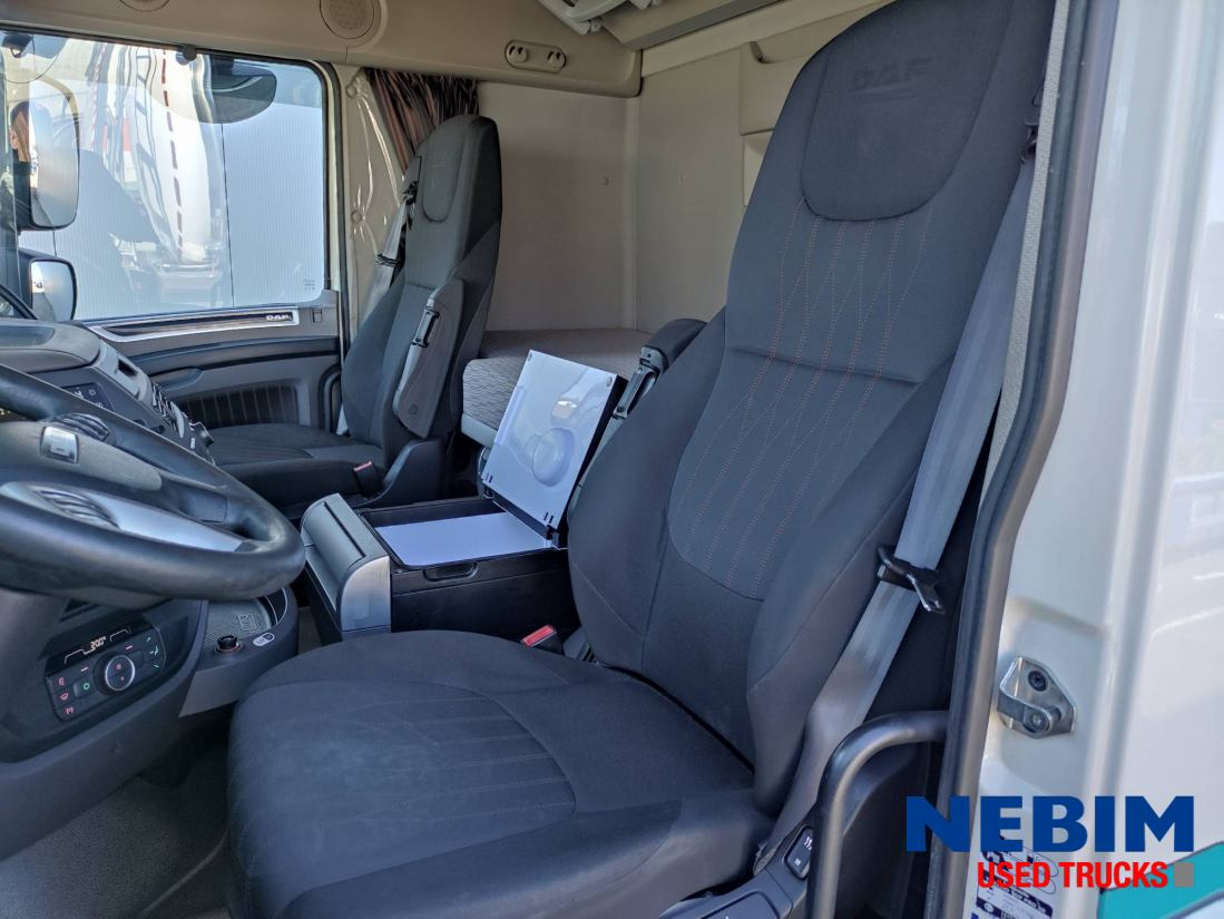 DAF XF 450 4x2 - Super Space Cab - Тягач: фото 4 DAF XF 450 4x2 - Super Space Cab - Тягач: фото 4
