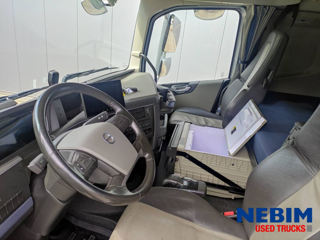 Volvo FH 460 4X2 LNG - Full AIR / Lether interior - Тягач: фото 4 Volvo FH 460 4X2 LNG - Full AIR / Lether interior - Тягач: фото 4