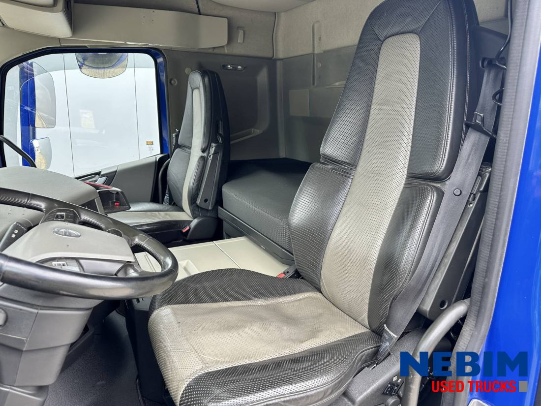 Volvo FH 500 4X2 Full AIR - NEW Tacho - Dynamic Steering - I-Park Cool - Тягач: фото 3 Volvo FH 500 4X2 Full AIR - NEW Tacho - Dynamic Steering - I-Park Cool - Тягач: фото 3
