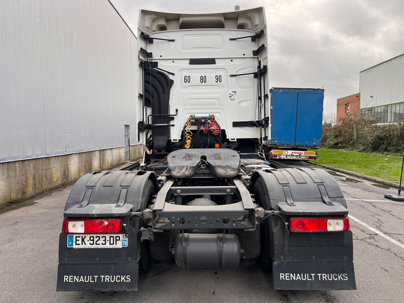 Тягач Renault T430: фото 6 Тягач Renault T430: фото 6