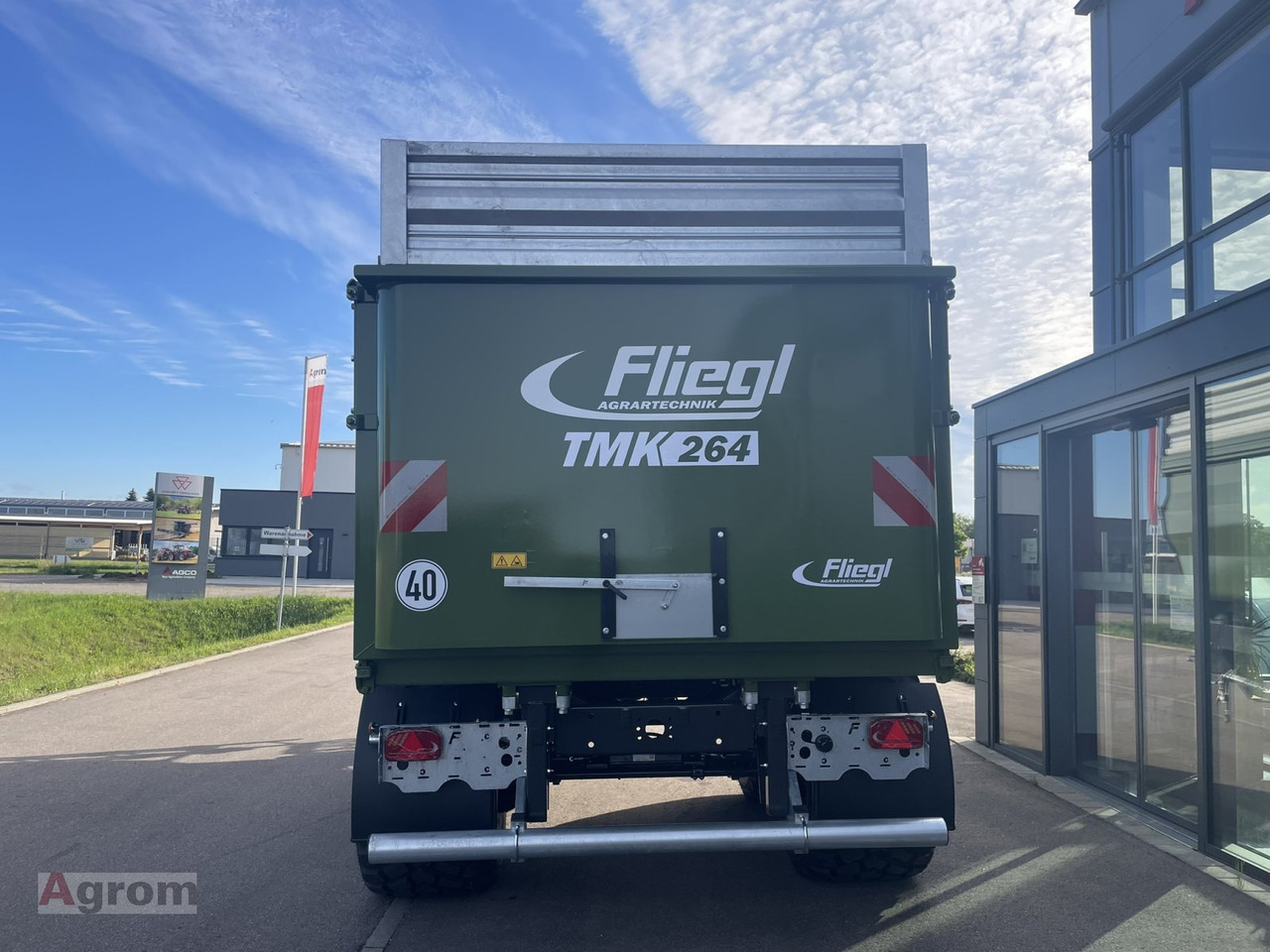 Fliegl TMK 264 FOX - Сельскохозяйственный прицеп-самосвал: фото 3 Fliegl TMK 264 FOX - Сельскохозяйственный прицеп-самосвал: фото 3