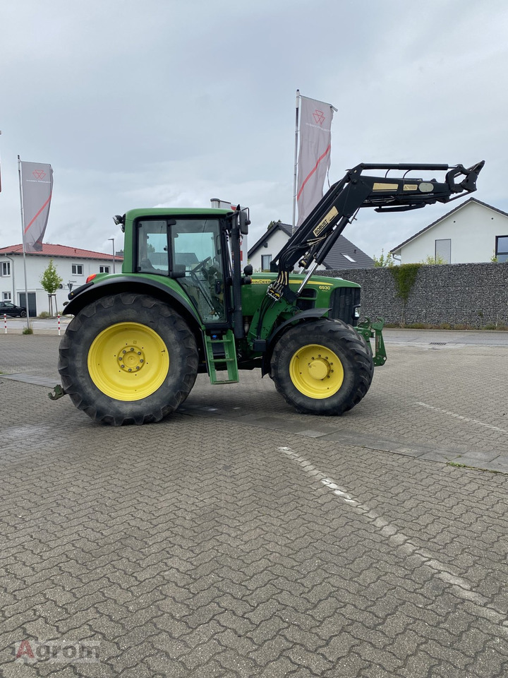 John Deere 6930 Premium - Трактор: фото 1 John Deere 6930 Premium - Трактор: фото 1