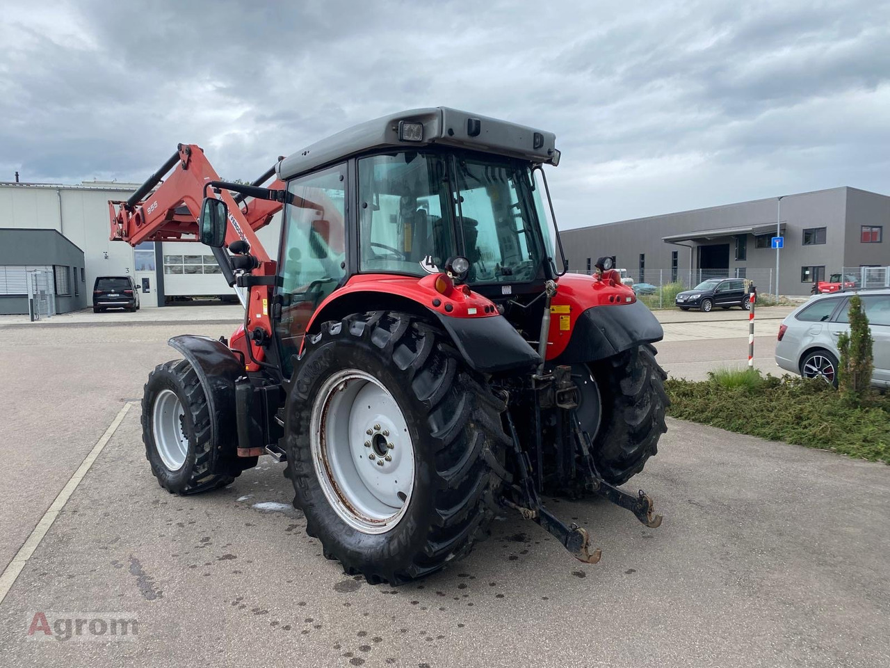 Massey Ferguson 5445 Dyna4 - Трактор: фото 5 Massey Ferguson 5445 Dyna4 - Трактор: фото 5