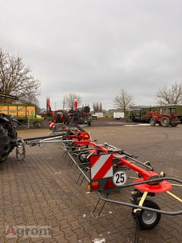 Massey Ferguson TD 1008 TR-HYDRO - Сеноворошилка: фото 4 Massey Ferguson TD 1008 TR-HYDRO - Сеноворошилка: фото 4