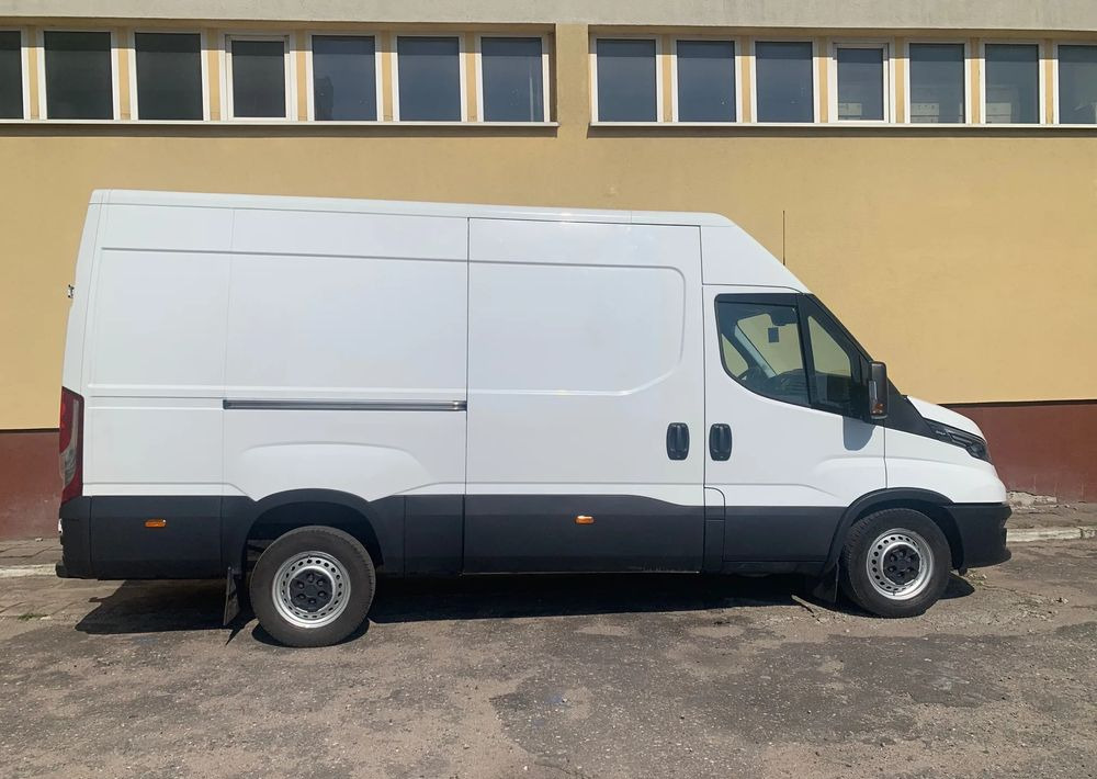 Iveco DAILY - Цельнометаллический фургон: фото 4 Iveco DAILY - Цельнометаллический фургон: фото 4