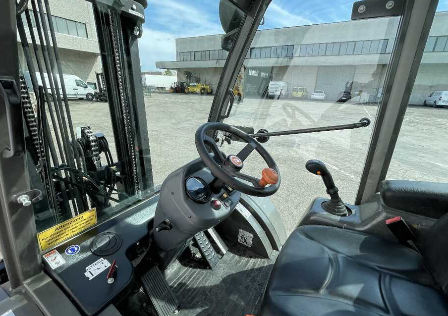 Ausa C 250 H X4 - Внедорожный погрузчик: фото 4 Ausa C 250 H X4 - Внедорожный погрузчик: фото 4