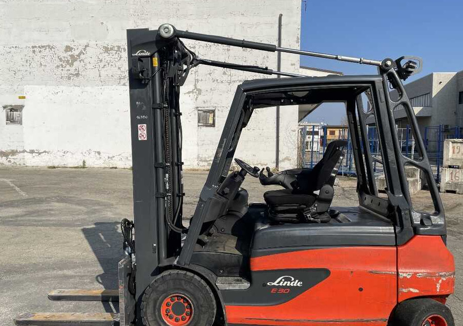Linde E 30 L (batt. 2020) - Электропогрузчик: фото 1 Linde E 30 L (batt. 2020) - Электропогрузчик: фото 1