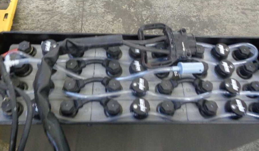 OM TL 18 AC (BATTERIA 2019) - Тележка: фото 3 OM TL 18 AC (BATTERIA 2019) - Тележка: фото 3